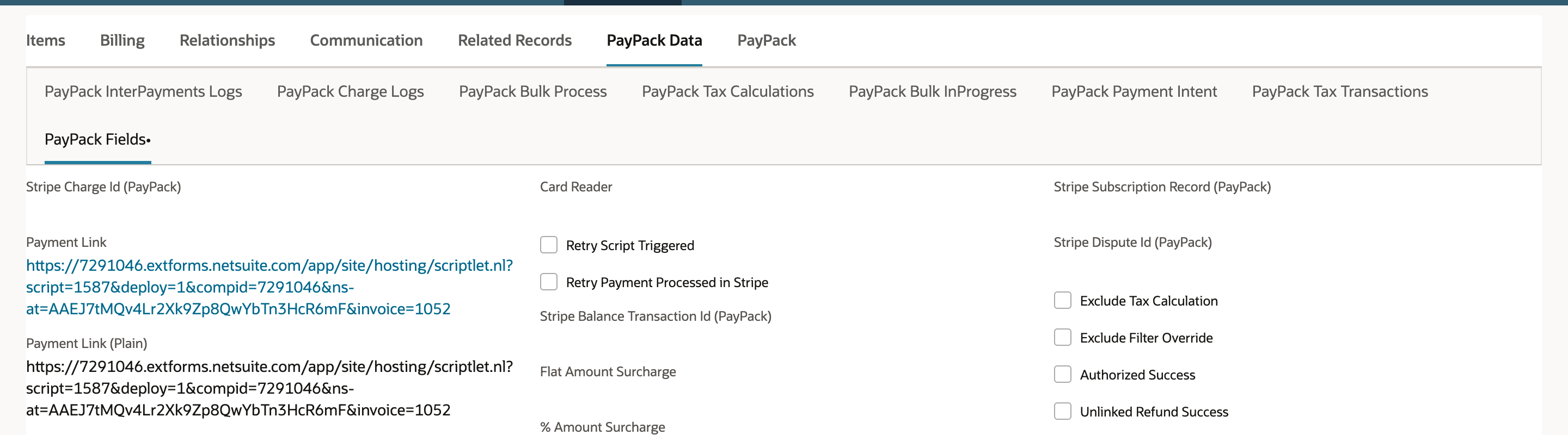 Invoice PayPack Data subtab, PayPack Fields, showing a Payment Link URL and the same address as text in Payment Link (Plain). A red arrow points at the Payment Link label.