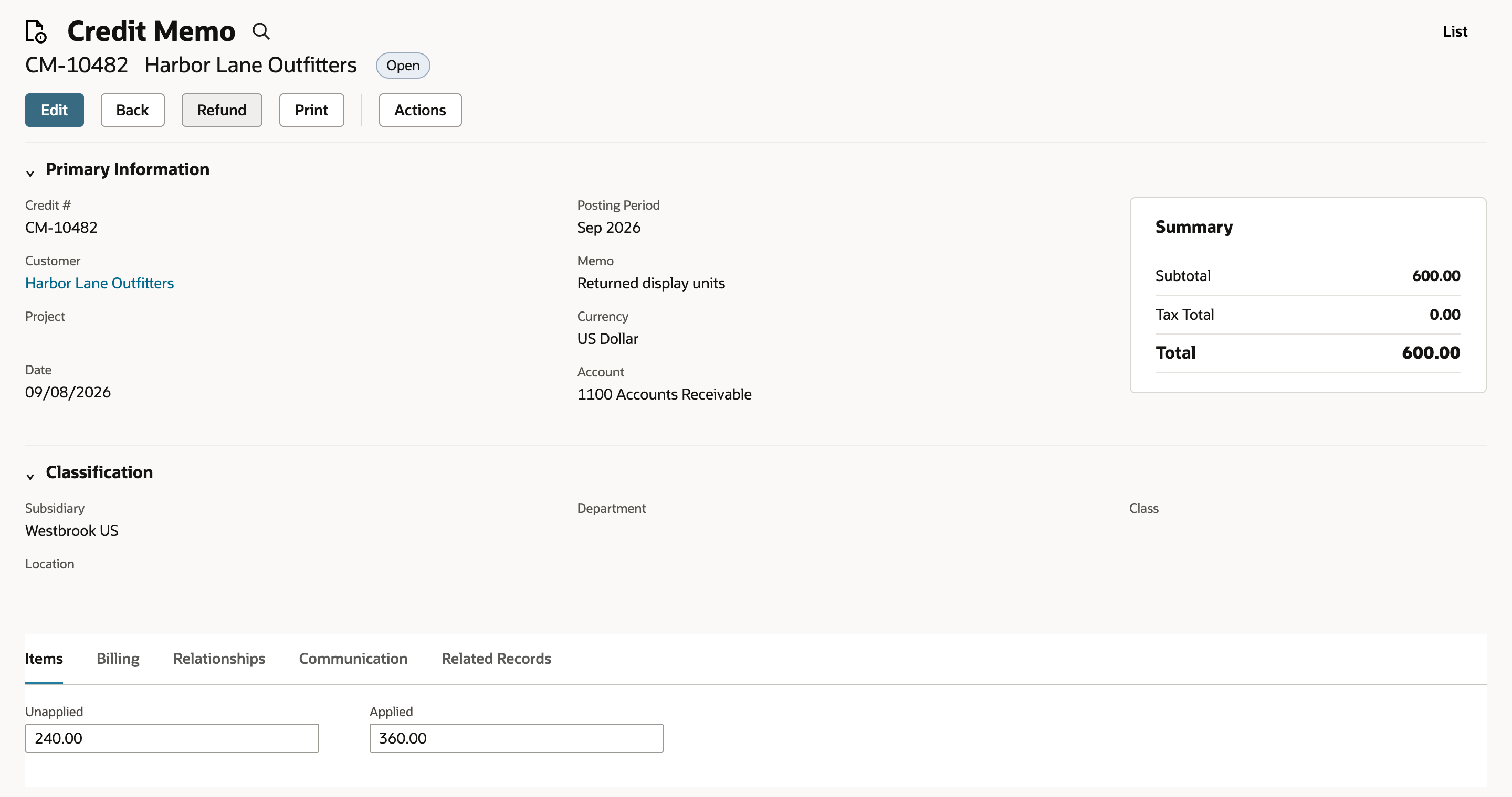 Credit memo CM-10482 for Harbor Lane Outfitters with status Open, a Refund button, Total 600.00, Unapplied 240.00, and Applied 360.00.
