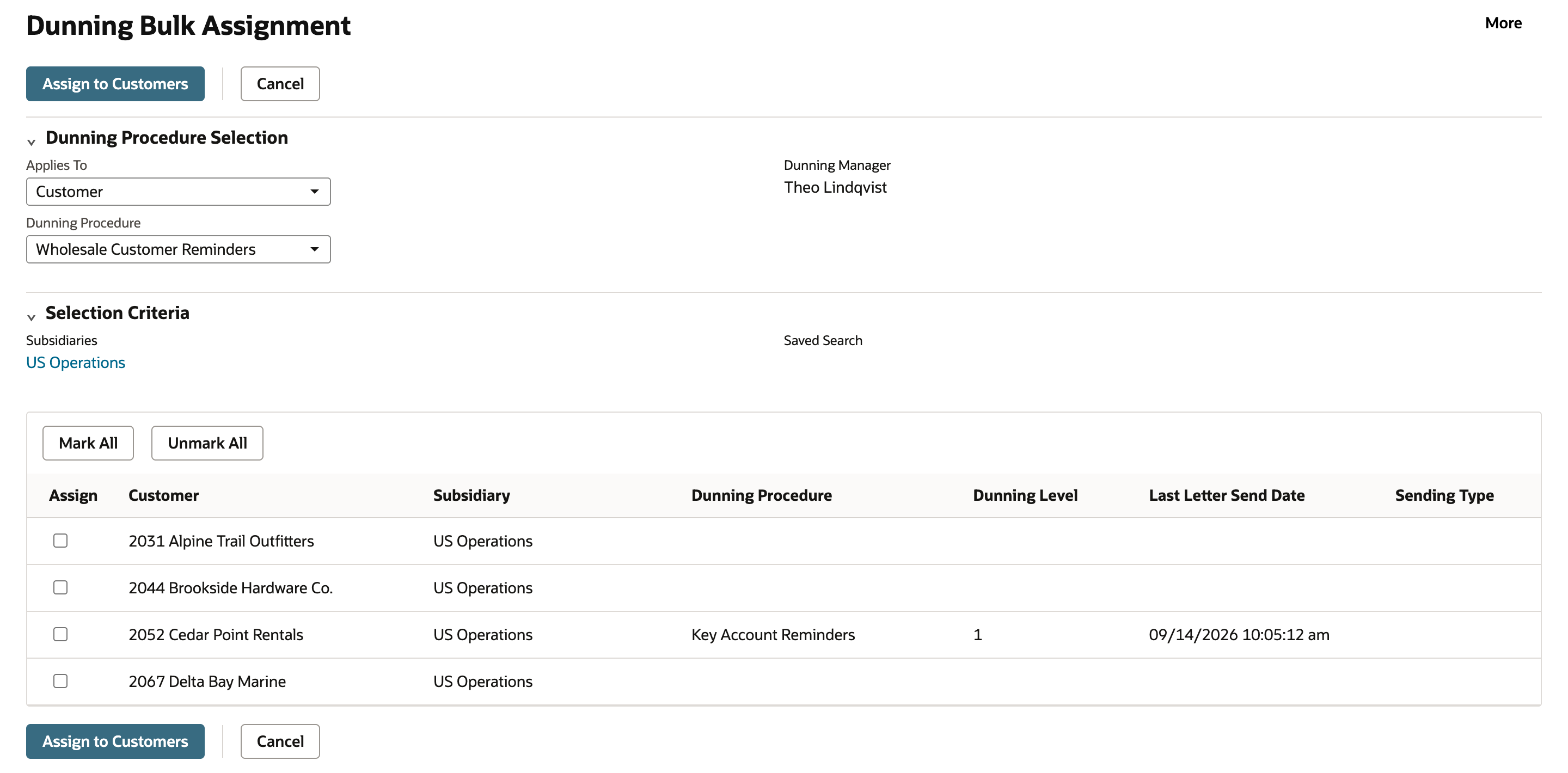 Dunning Bulk Assignment with Applies To Customer, Dunning Procedure Wholesale Customer Reminders, Dunning Manager Theo Lindqvist, Subsidiaries US Operations, and four unmarked customers; Cedar Point Rentals shows Key Account Reminders at level 1.