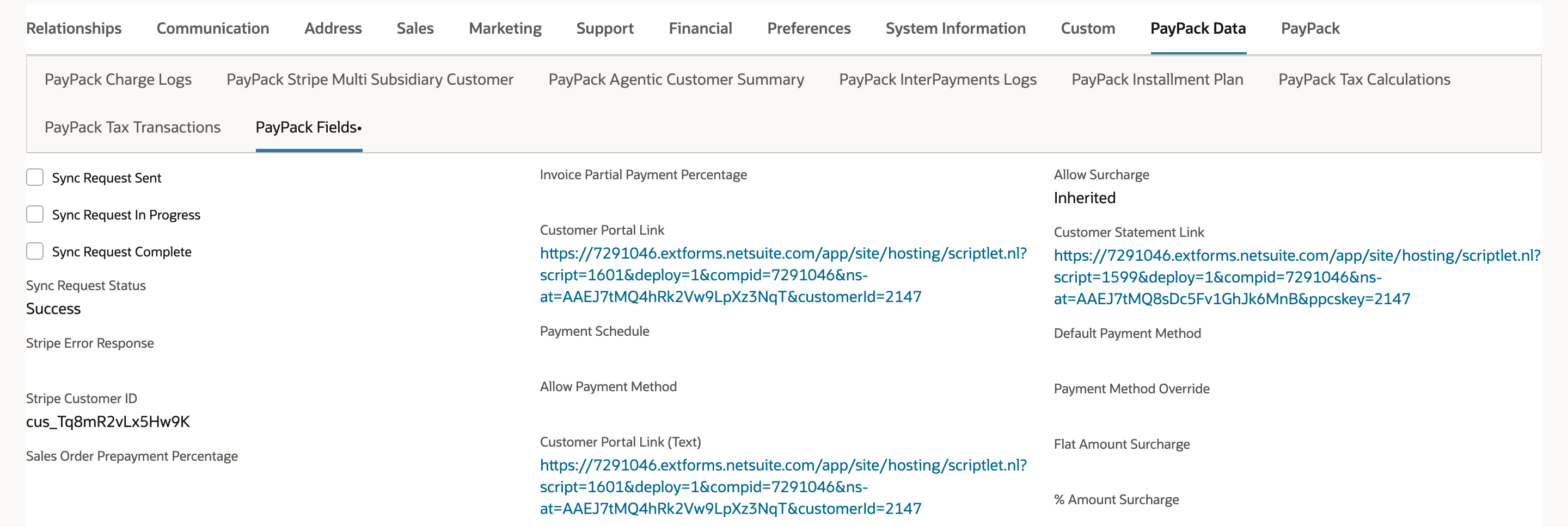 Saved customer PayPack Data subtab, PayPack Fields, showing Sync Request Status Success, Stripe Customer ID cus_Tq8mR2vLx5Hw9K, and PayPack-generated portal and statement links. A red arrow points at the Stripe Customer ID value.