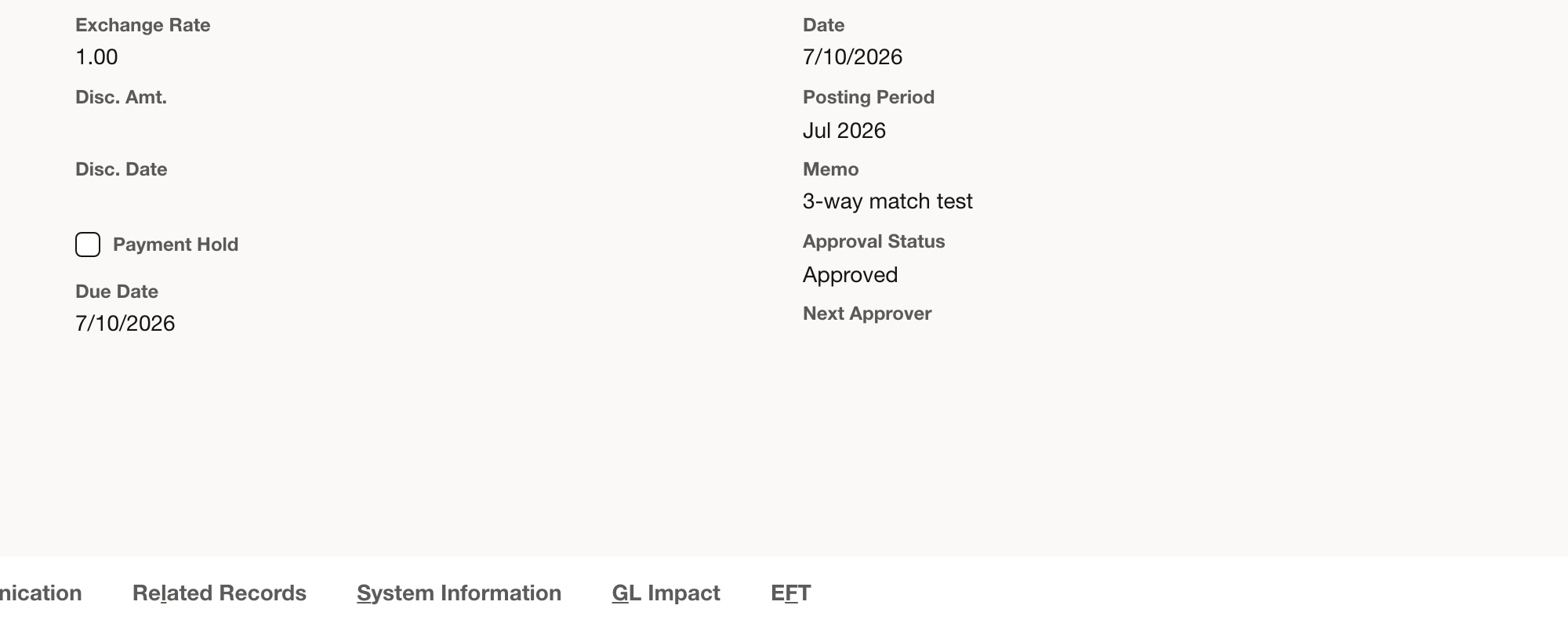 Saved Vendor Bill showing Approval Status Approved.